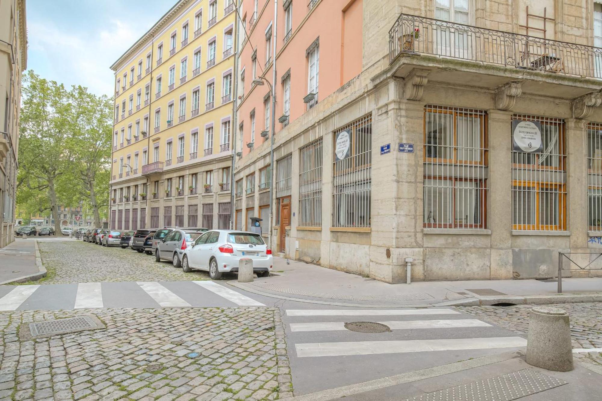 Le Cosy En Hypercentre Lägenhet Lyon Exteriör bild